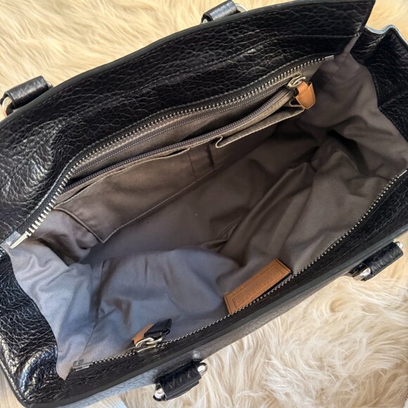 COACH Tote in Black Pebbled Leather - Picture 4 of 11